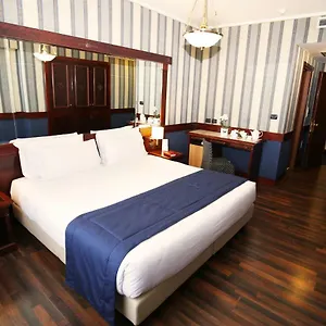 Regent Hotel